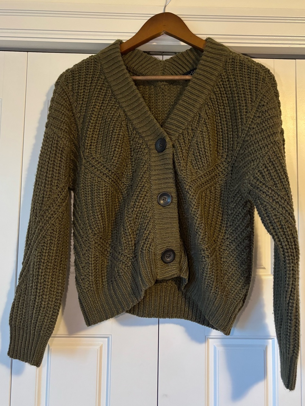 Eclipse, olive green chunky knit cropped cardigan